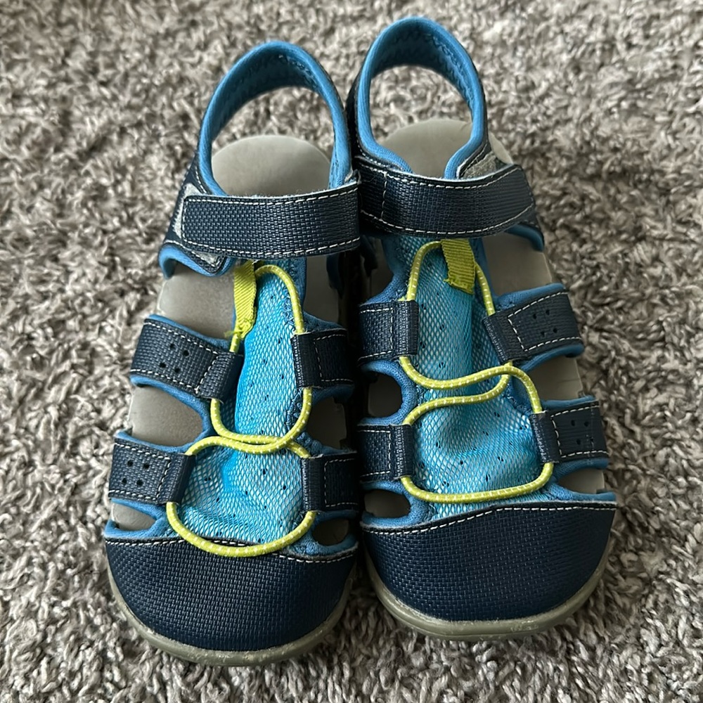 See Kai Run Sandals size 11